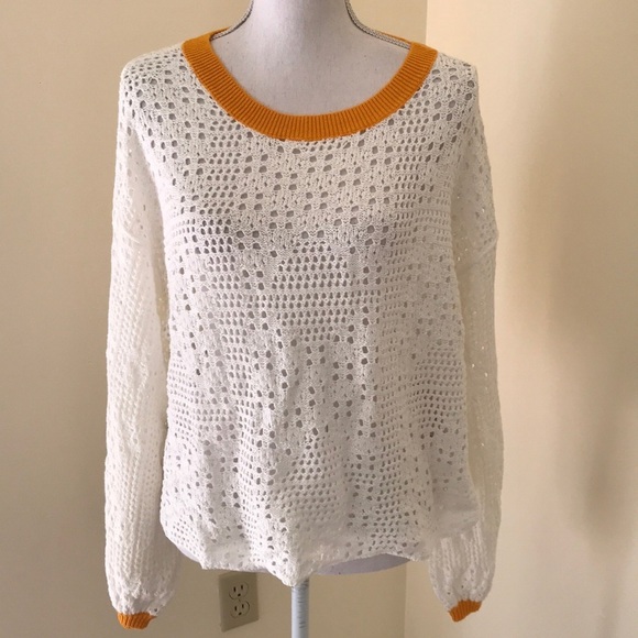 NWT! FREE PEOPLE medium ivory crochet sweater